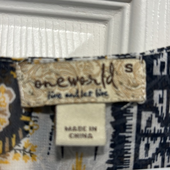 ▪️Tank Top▪️ - Picture 2 of 3